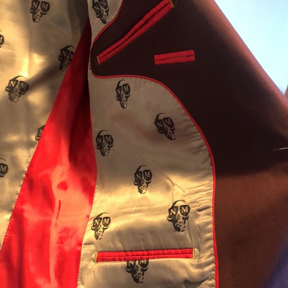 Noose & Monkey Suit! Maroon color! - Picture 7 of 15